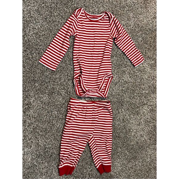 The children’s place red and white striped outfit size 12-18months C33-7 - Picture 1 of 4